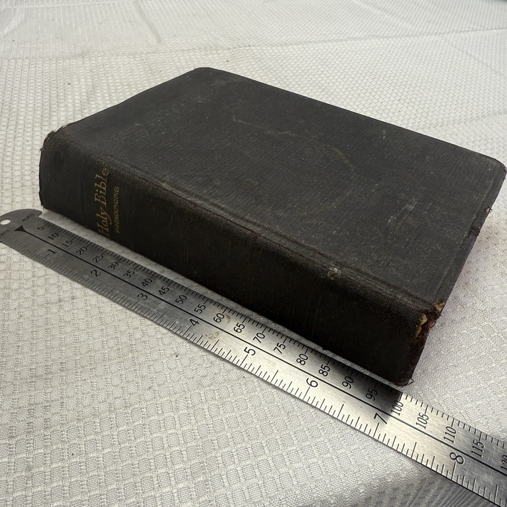 Vintage Holy Bible Pronouncing Thomas Nelson Sons Black Hardback
